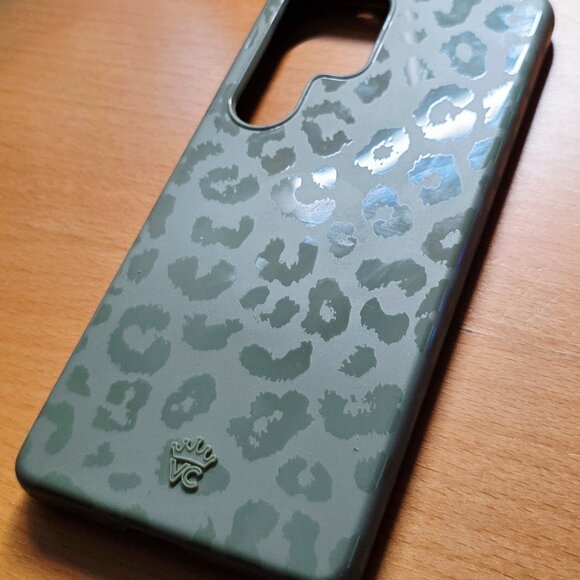 Olive Leopard Samsung S25 Ultra Case - Picture 6 of 6